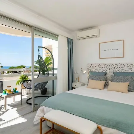Front Apartment