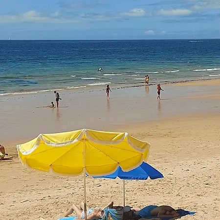 Em Frente à Com Piscina E Ténis Apartamento Portimão