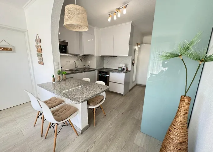 Front Apartment *